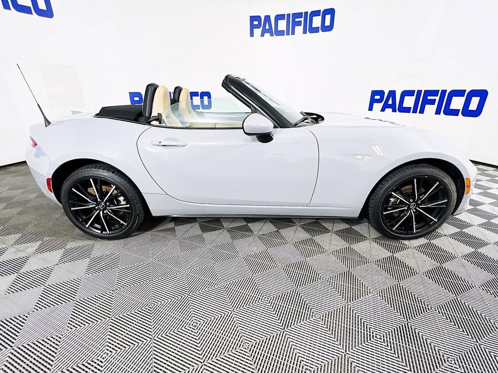 Certified 2024 MAZDA MX-5 Miata Grand Touring w/ Weather Package RWD image 35