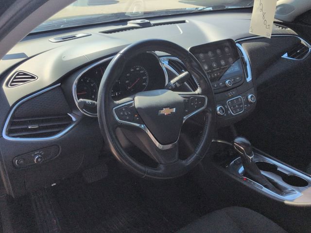 Used 2021 Chevrolet Malibu LT image 12