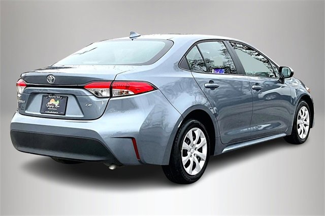 Used 2024 Toyota Corolla LE image 5