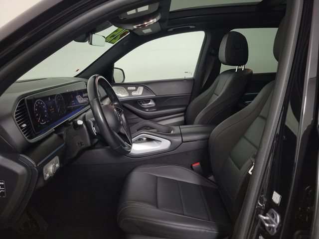 Used 2025 Mercedes-Benz GLE 350 4MATIC w/ AMG Line Exterior image 18