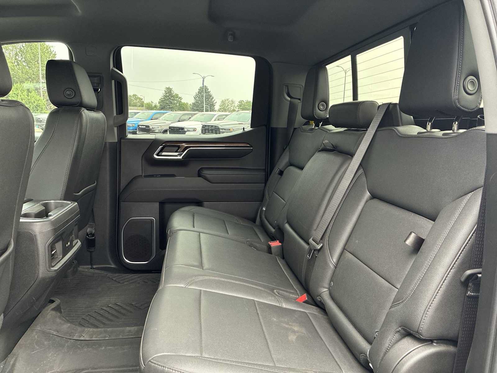 Used 2023 Chevrolet Silverado 1500 RST AWD/4WD image 23