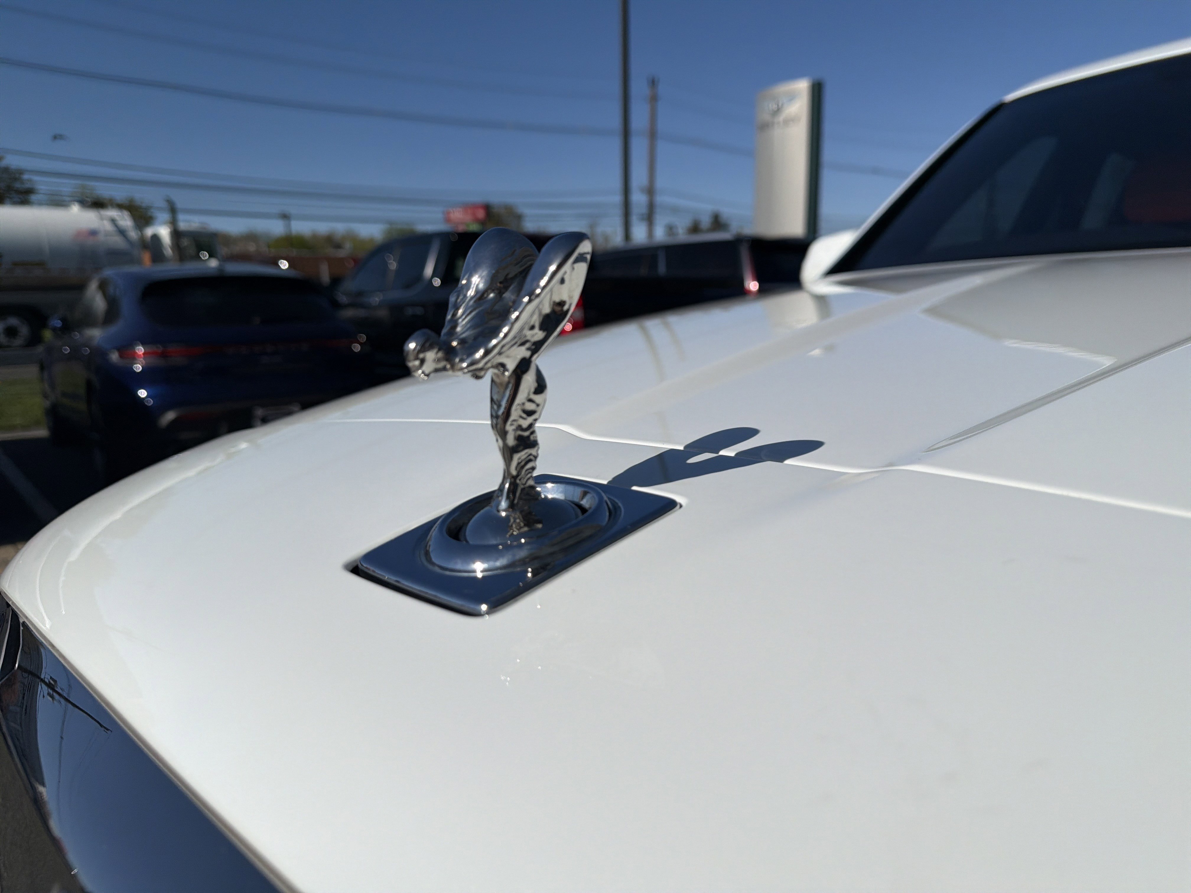 Used 2024 Rolls-Royce Cullinan w/ Dark Exterior Package image 36