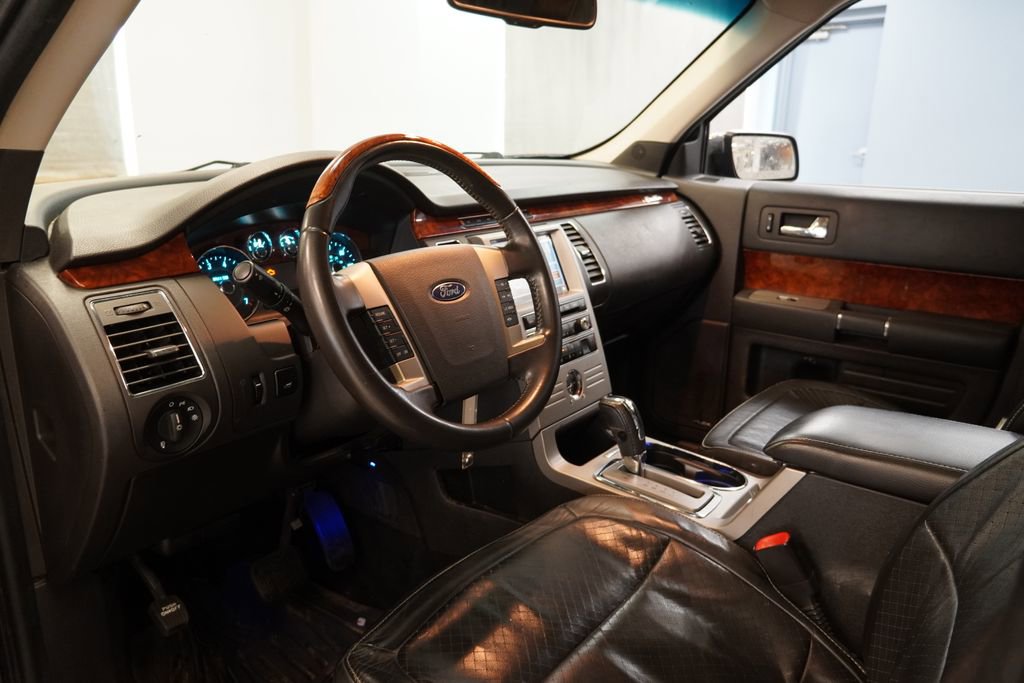 Used 2011 Ford Flex Limited w/ Trailer Tow Pkg Class III image 7