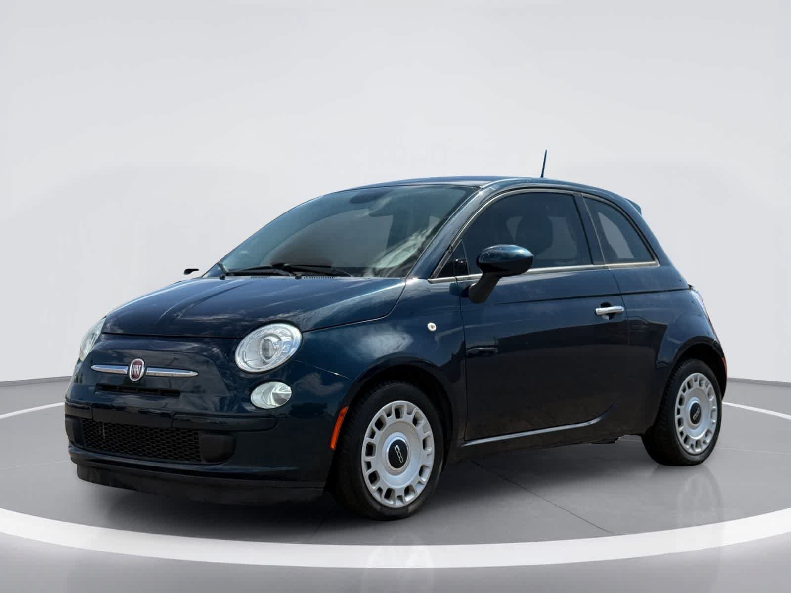 Used 2015 FIAT 500 Pop FWD image 2