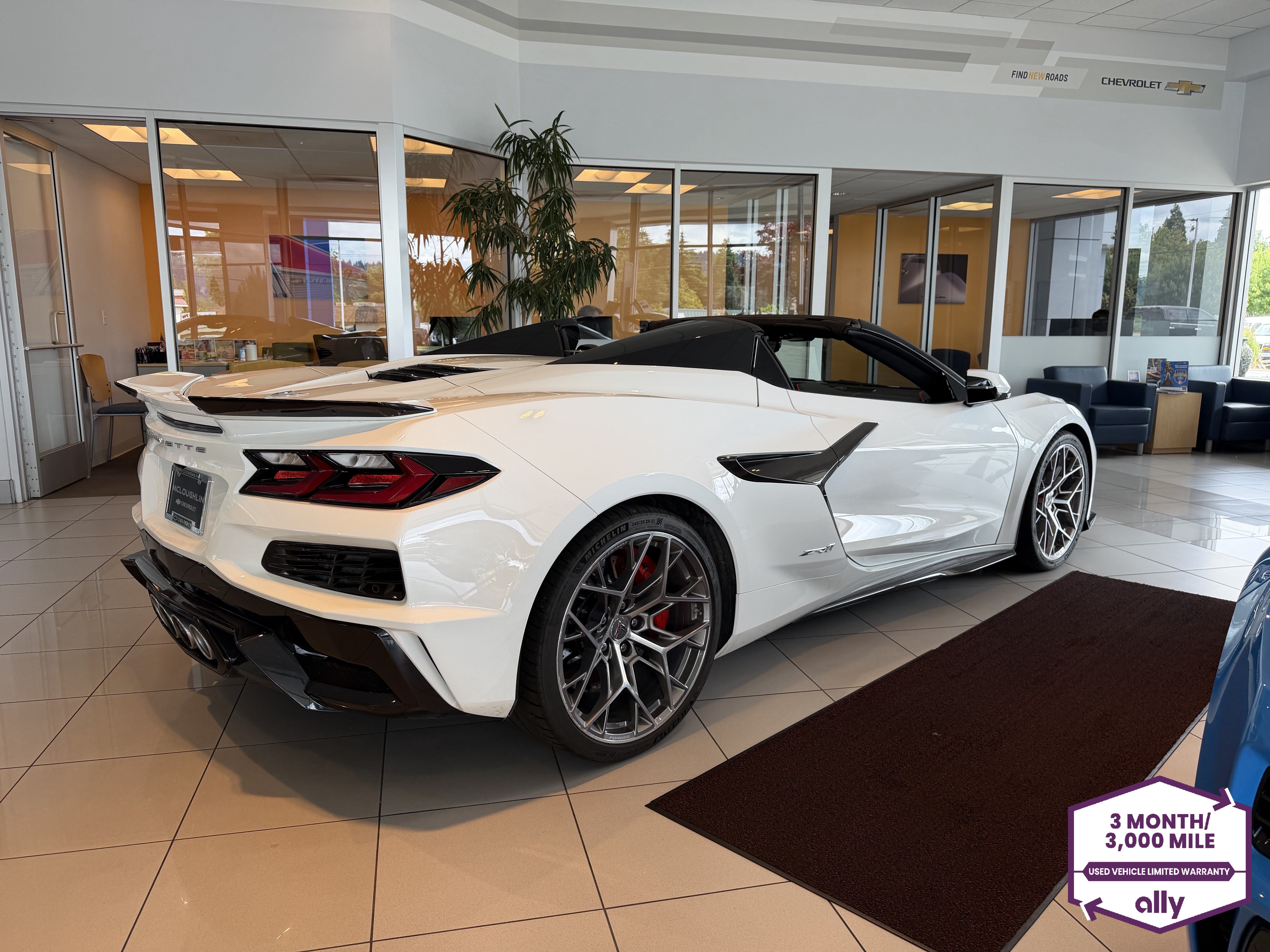 Used 2025 Chevrolet Corvette ZR1 w/ Chrome Exterior Badge Package RWD image 6
