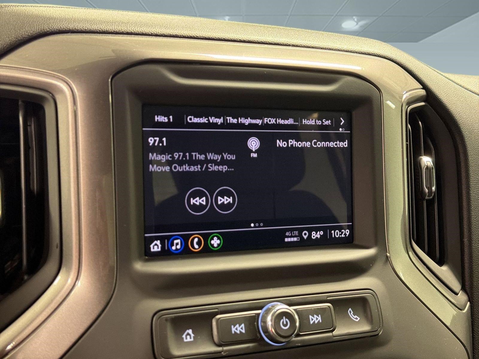 Used 2025 Chevrolet Silverado 1500 Custom AWD/4WD image 22