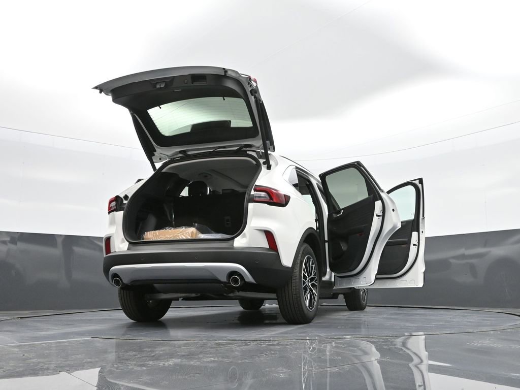 New 2025 Ford Escape SE image 46