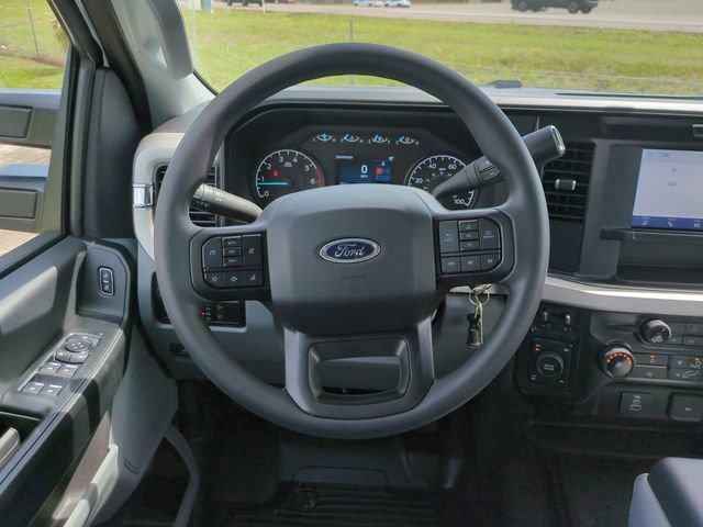 New 2026 Ford F250 XL w/ XL Chrome Package AWD/4WD image 15