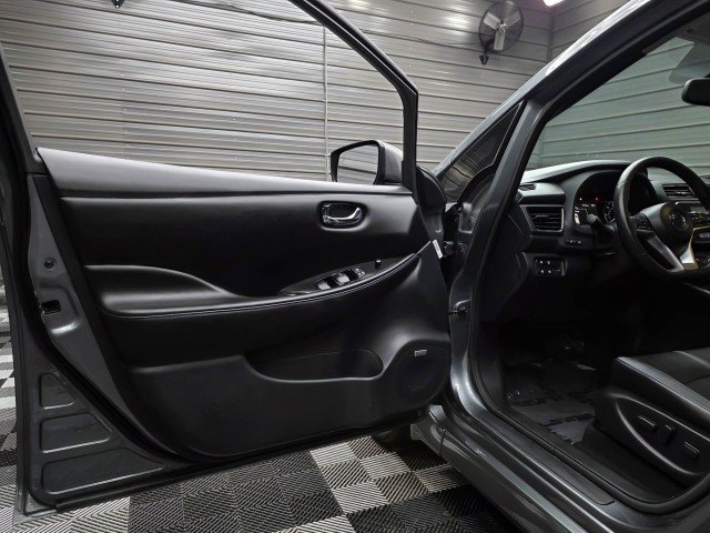 Used 2020 Nissan Leaf SL Plus FWD image 30