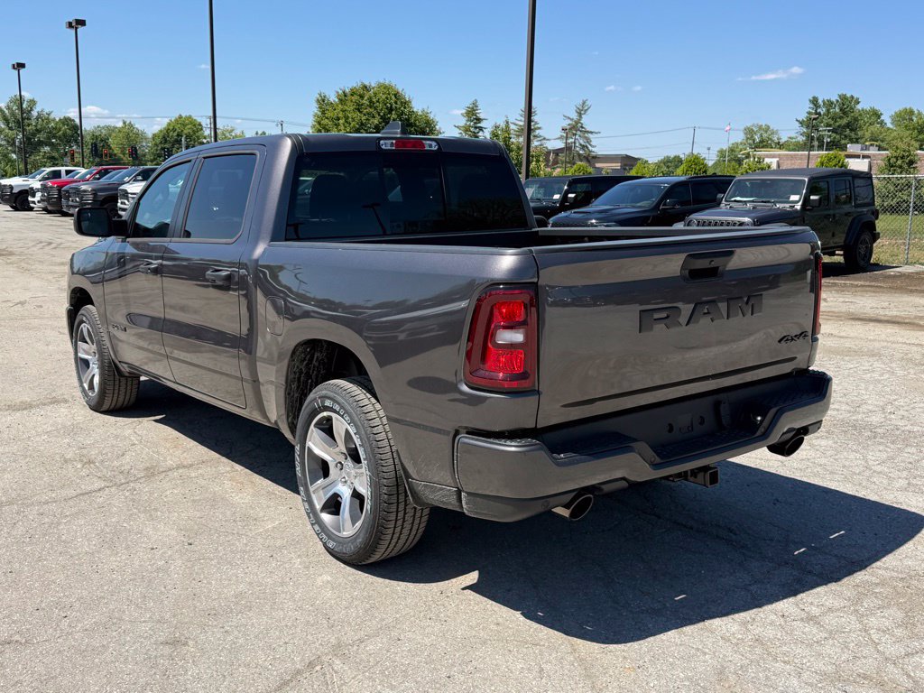 New 2026 RAM 1500 Express AWD/4WD image 9
