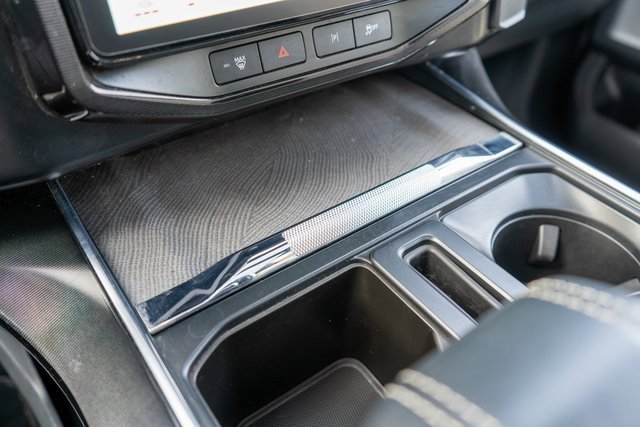 Used 2024 Ford F150 Lightning Platinum image 37