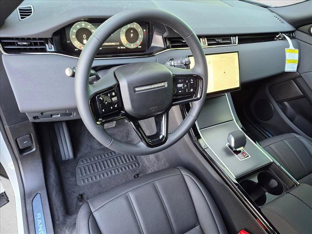 New 2026 Land Rover Range Rover Evoque S AWD/4WD image 3