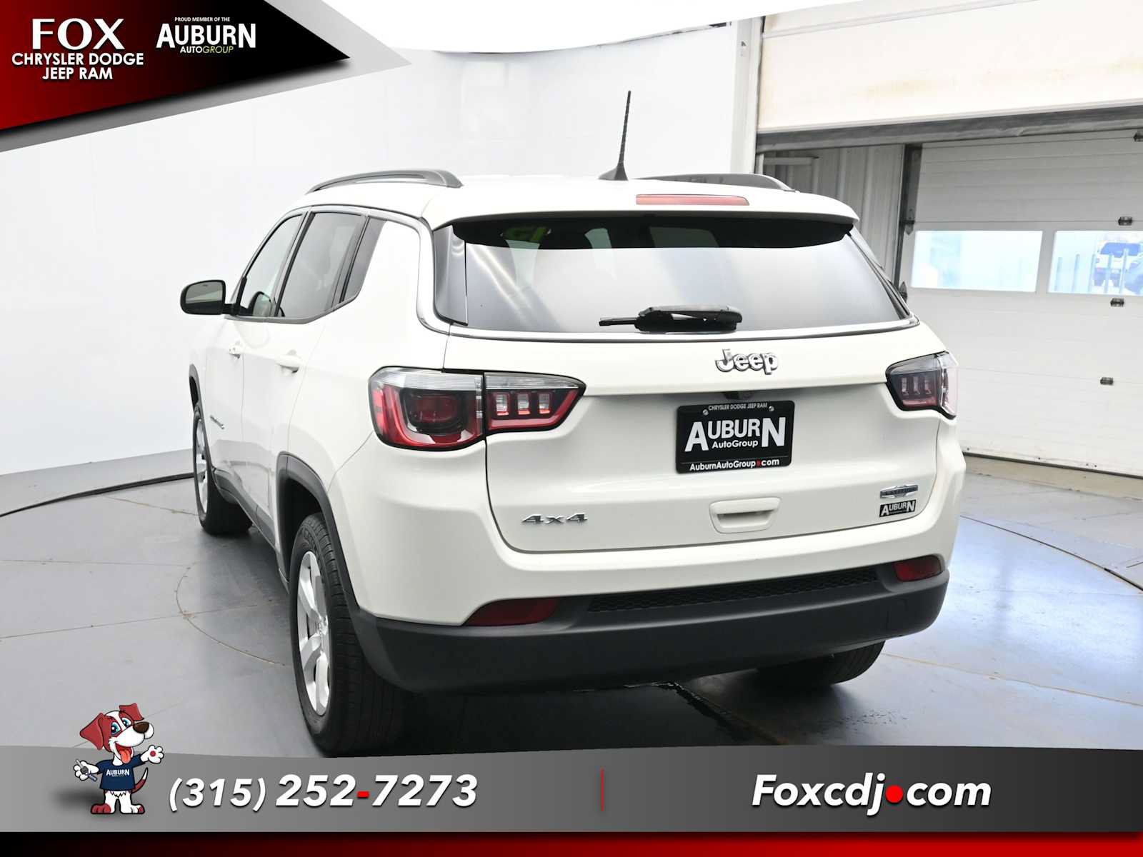 Used 2019 Jeep Compass Latitude w/ Cold Weather Group AWD/4WD image 14