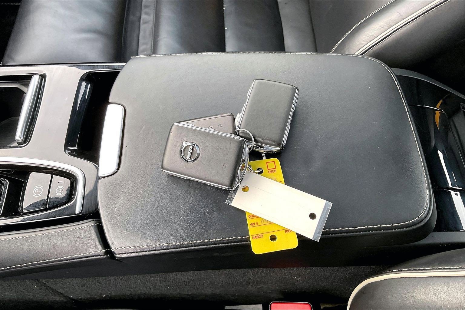 Used 2020 Volvo S60 T8 Polestar image 10