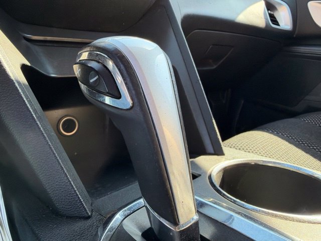 Used 2010 Chevrolet Equinox LT w/ Vehicle Interface Package FWD image 20