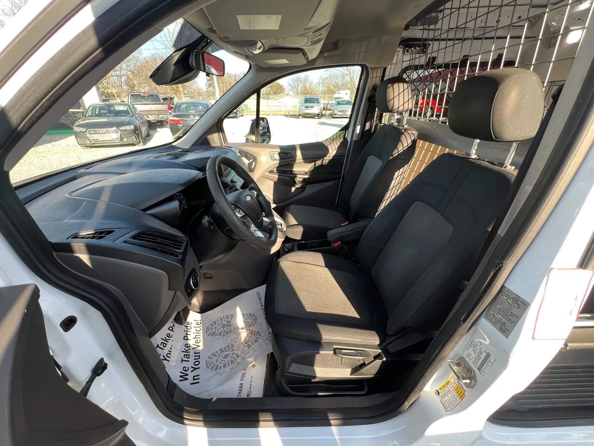 Used 2019 Ford Transit Connect XL image 7