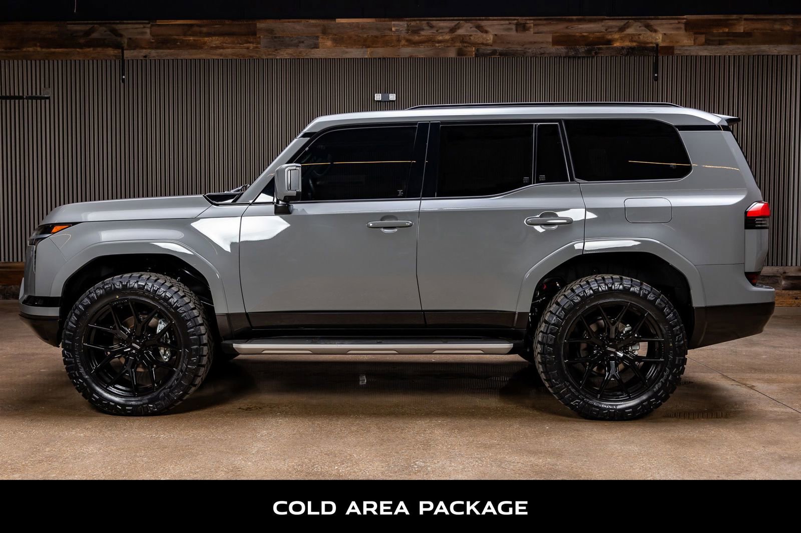 Used 2025 Lexus GX 550 image 6