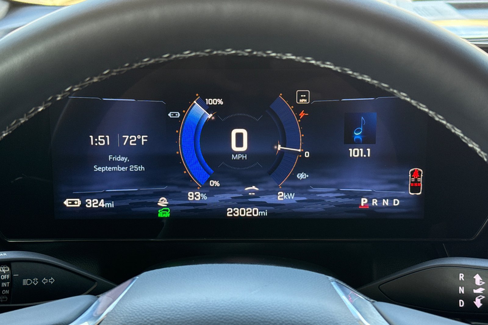 Used 2024 Chevrolet Equinox EV LT FWD image 37