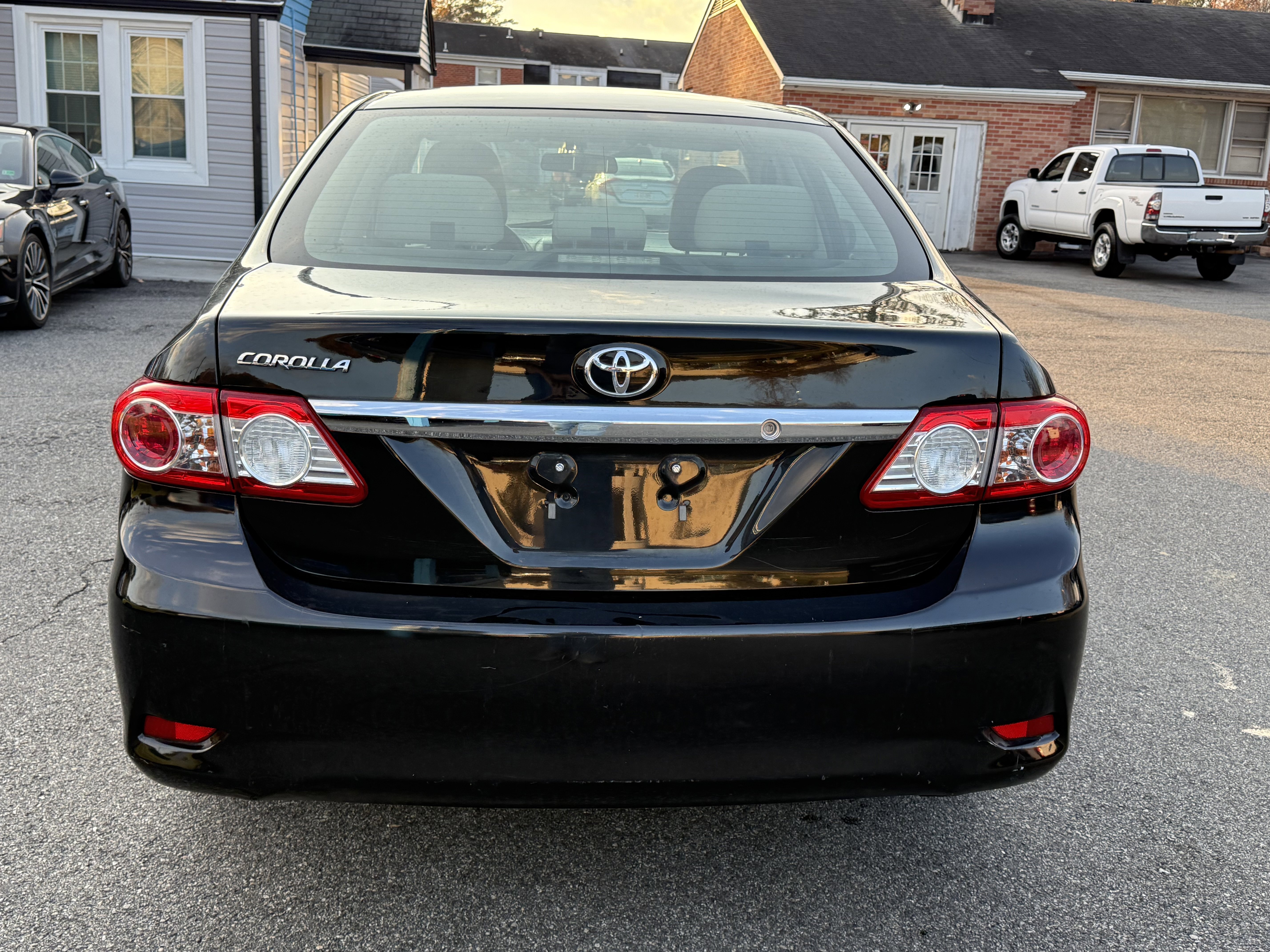 Used 2012 Toyota Corolla L image 7
