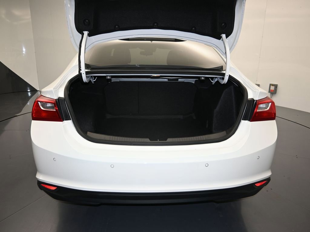 Used 2024 Chevrolet Malibu LT FWD image 24