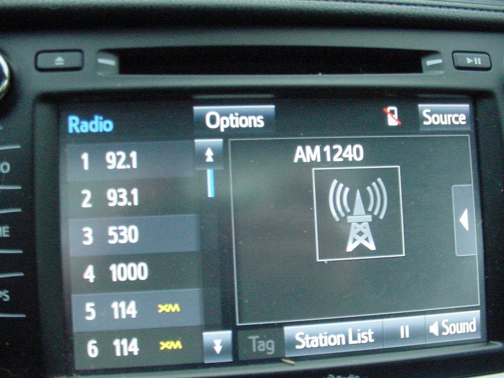 Used 2019 Toyota Highlander XLE image 12