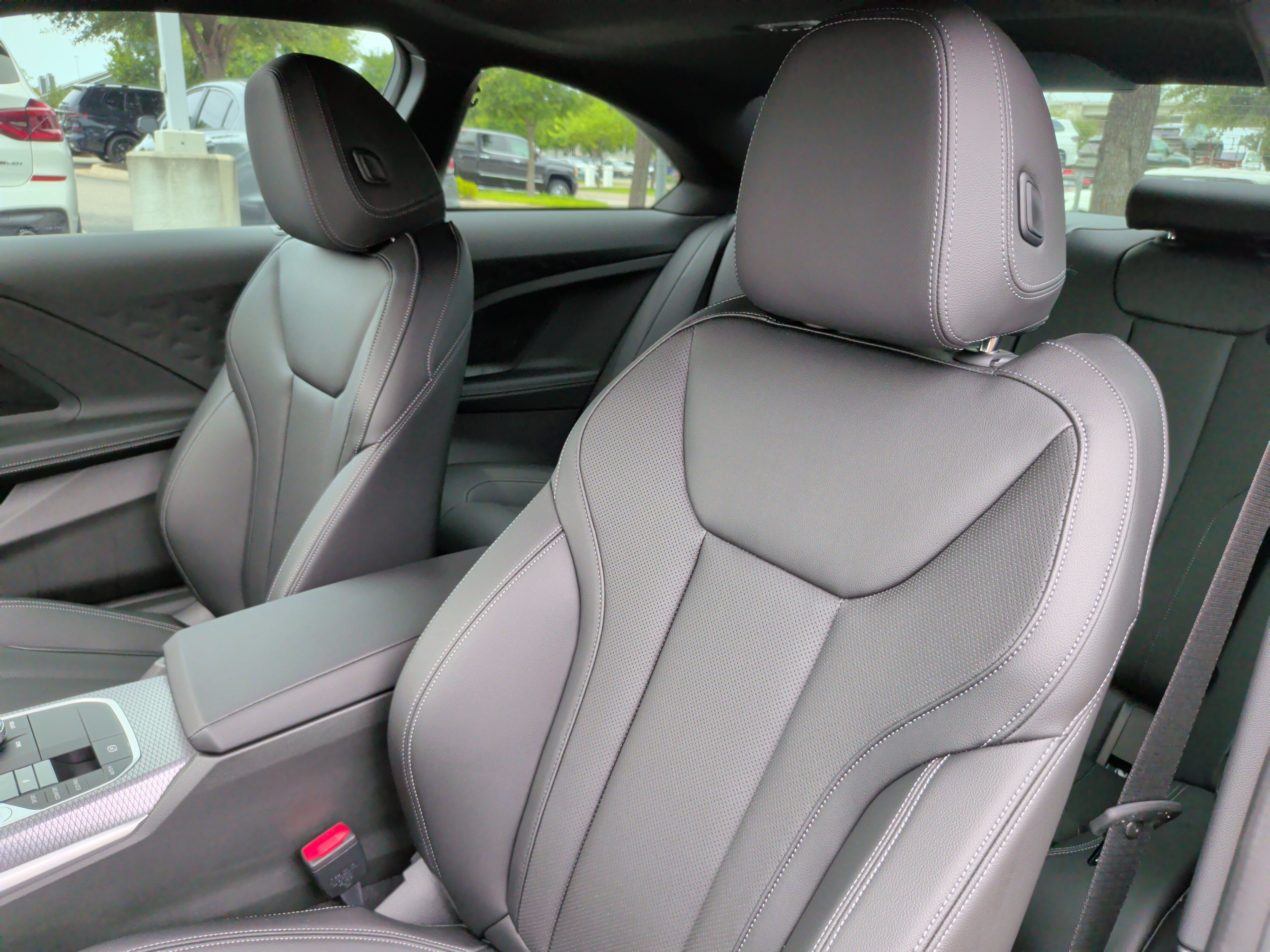 Used 2026 BMW M240i Coupe w/ Premium Package RWD image 26