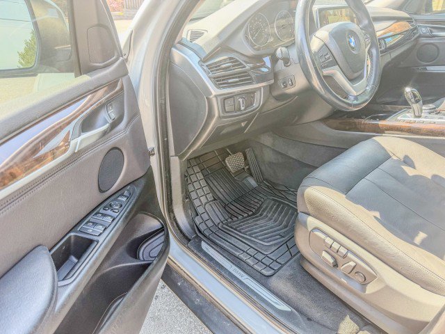 Used 2015 BMW X5 xDrive35i AWD/4WD image 11