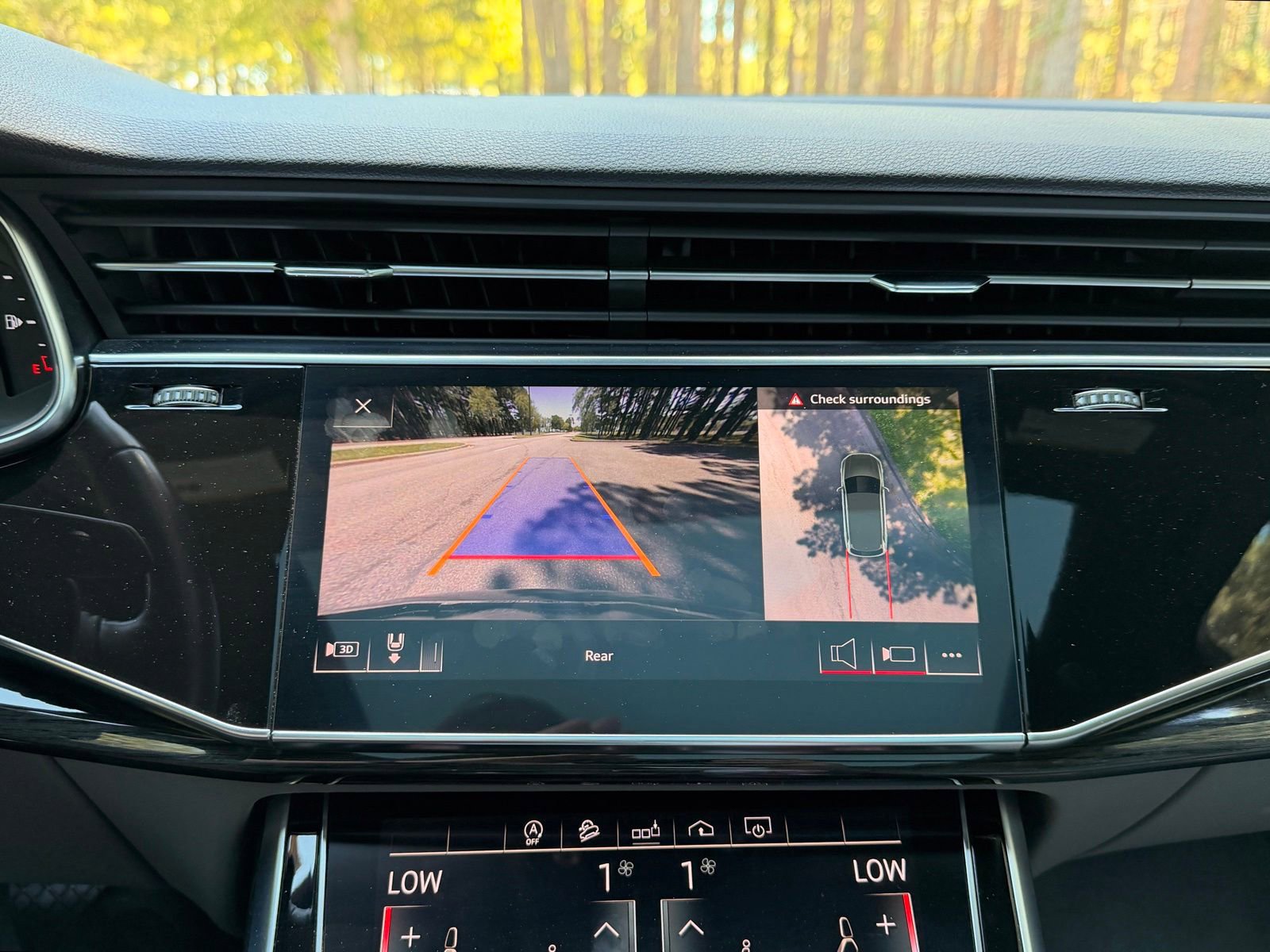 Used 2020 Audi Q7 3.0T Premium Plus AWD/4WD image 5