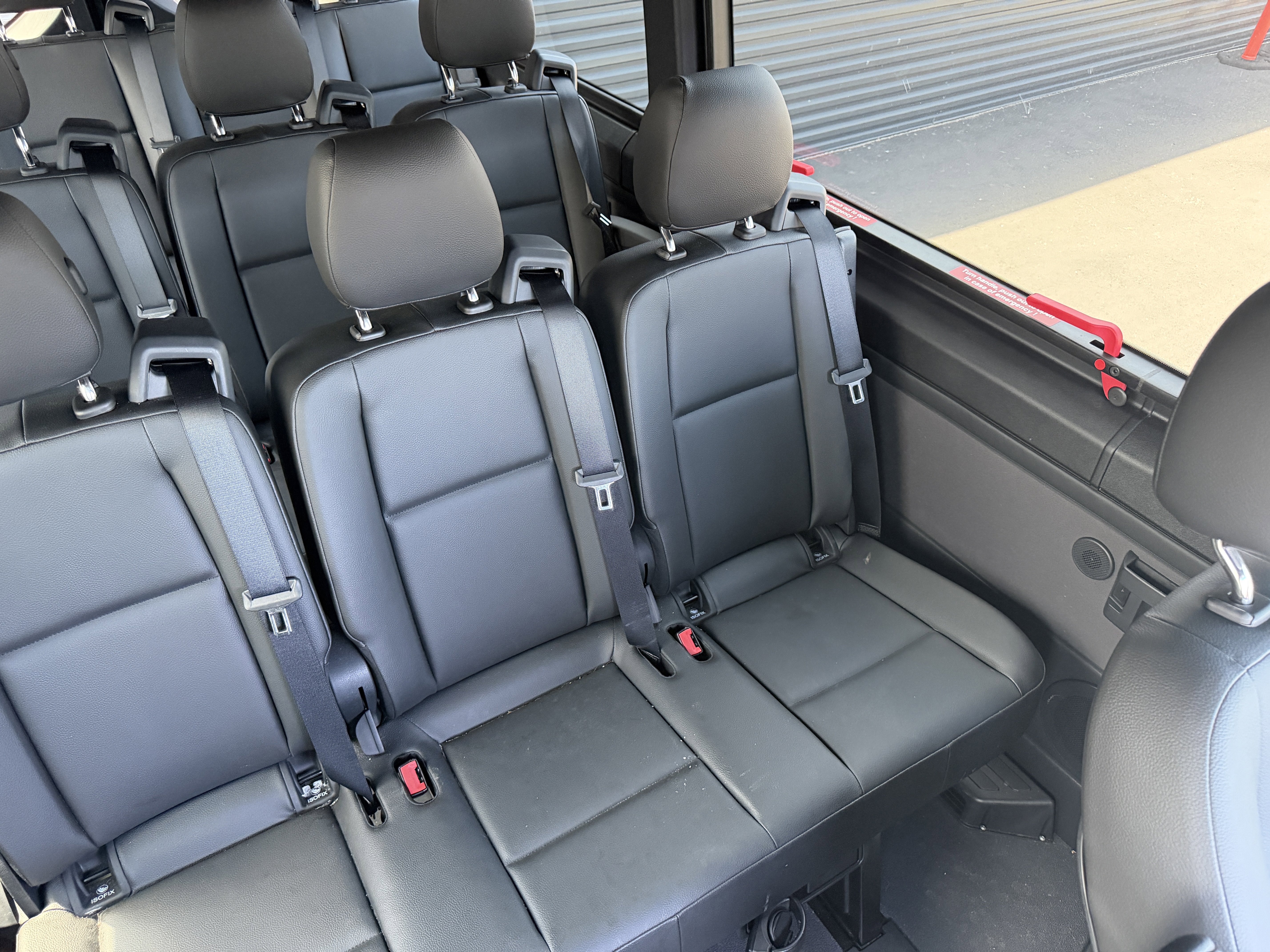 Used 2024 Mercedes-Benz Sprinter 2500 image 17