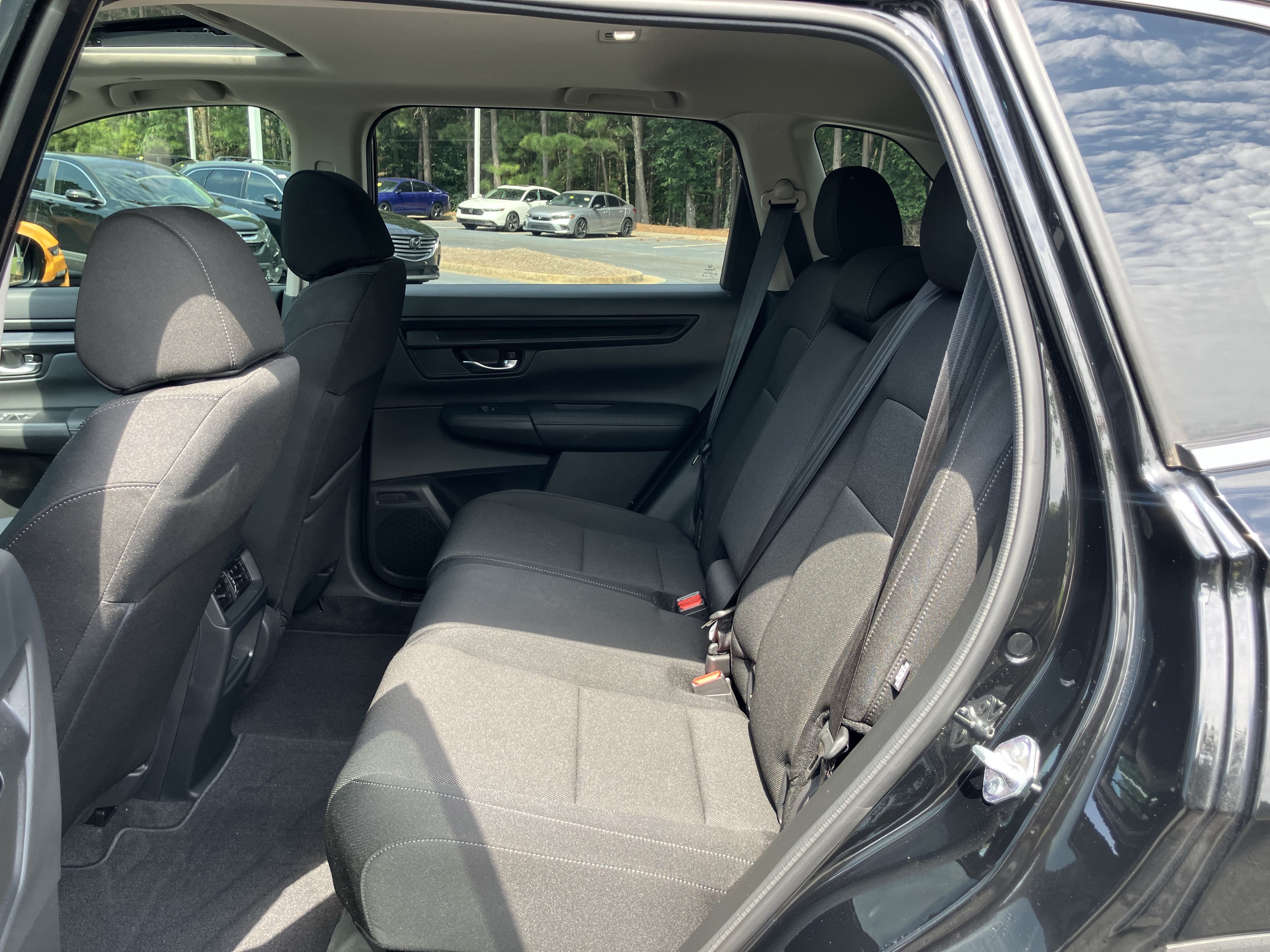Certified 2025 Honda CR-V EX image 31