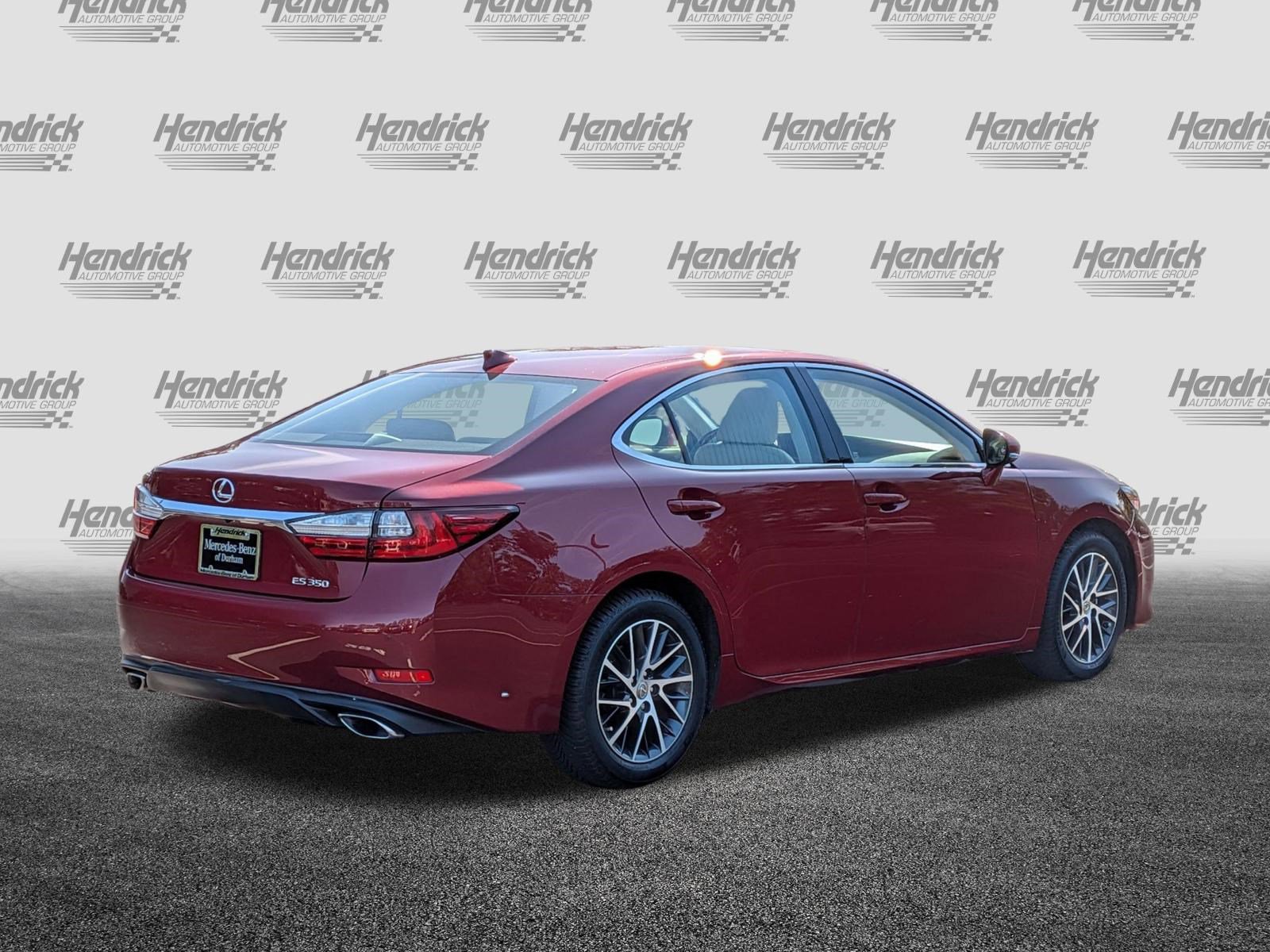 Used 2017 Lexus ES 350 w/ Luxury Package FWD image 10