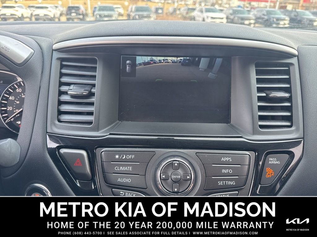 Used 2020 Nissan Pathfinder S image 20