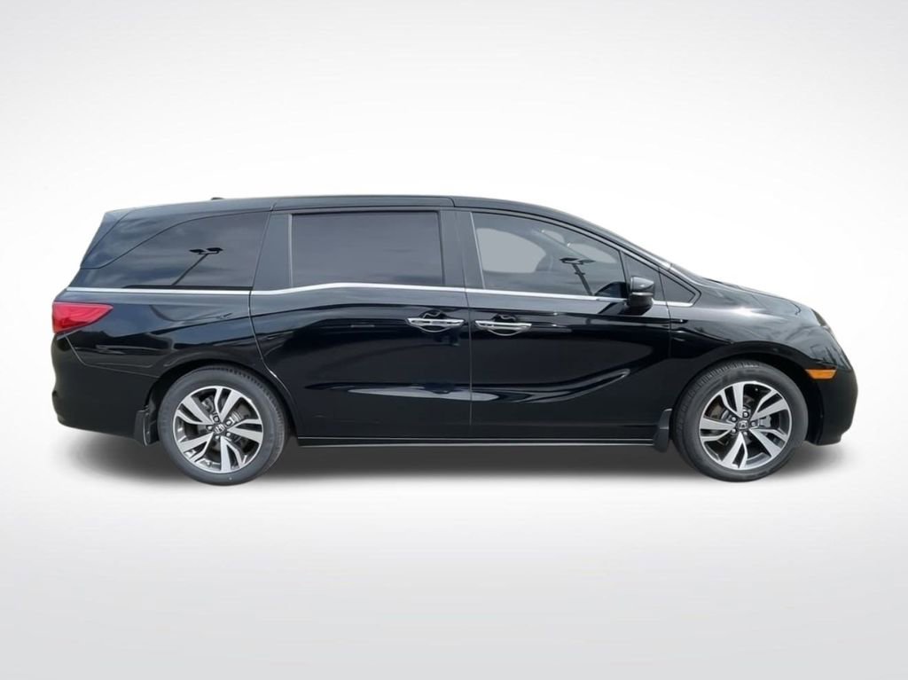 Used 2024 Honda Odyssey Touring image 7