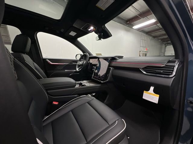 New 2026 GMC Acadia Denali w/ Super Cruise Package image 30