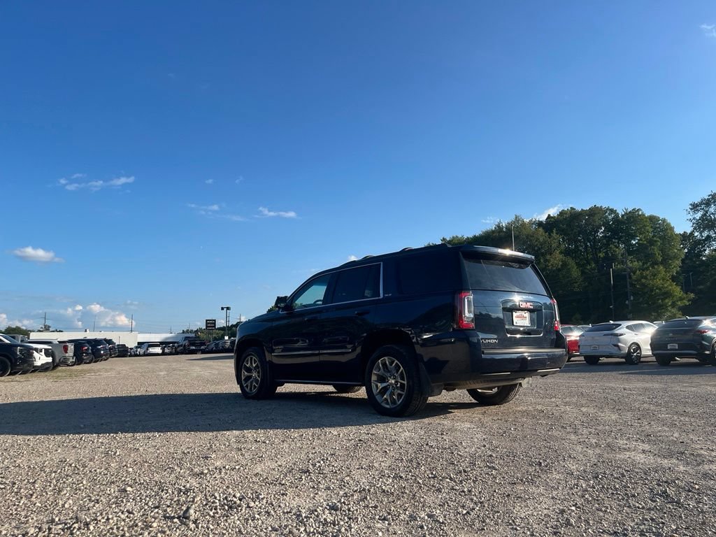 Used 2017 GMC Yukon SLE w/ SLE Value Package AWD/4WD image 10