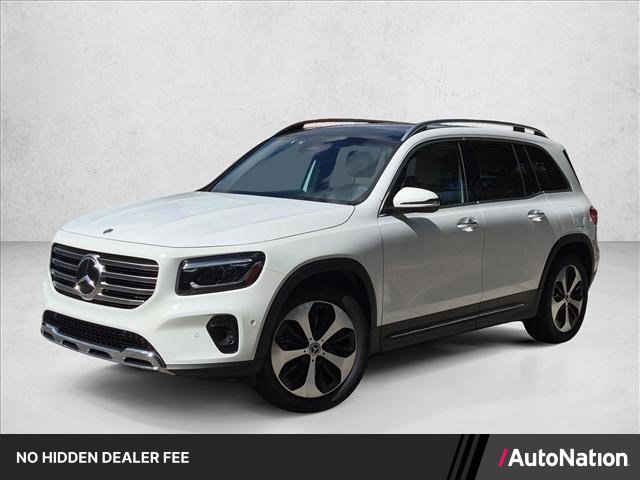 Used 2026 Mercedes-Benz GLB 250 image 1