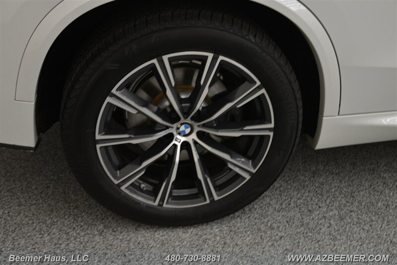 Used 2019 BMW X5 xDrive40i w/ M Sport Package AWD/4WD image 49