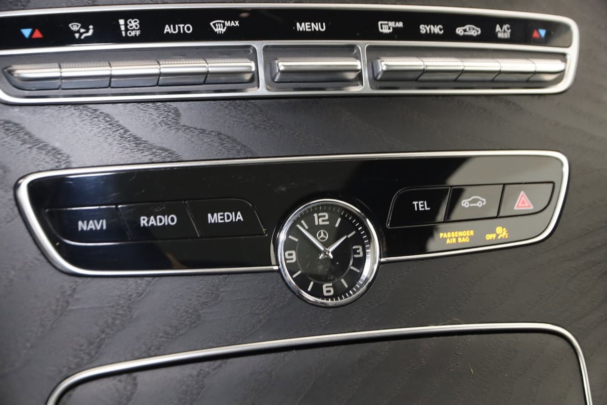 Used 2020 Mercedes-Benz C 300 4MATIC Coupe w/ AMG Line image 36