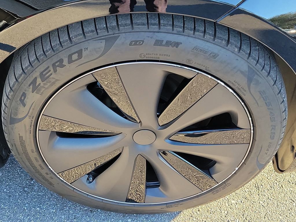 Used 2021 Tesla Model S Long Range image 13