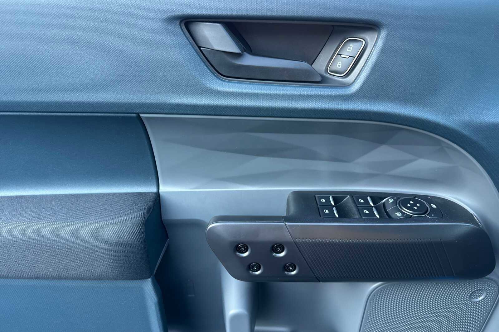 New 2026 Ford Maverick XL image 8