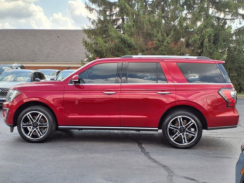 Used 2021 Ford Expedition Limited image 3