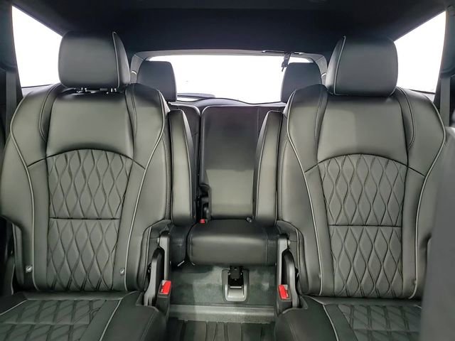 Certified 2023 Buick Enclave Avenir w/ Avenir Technology Package image 22