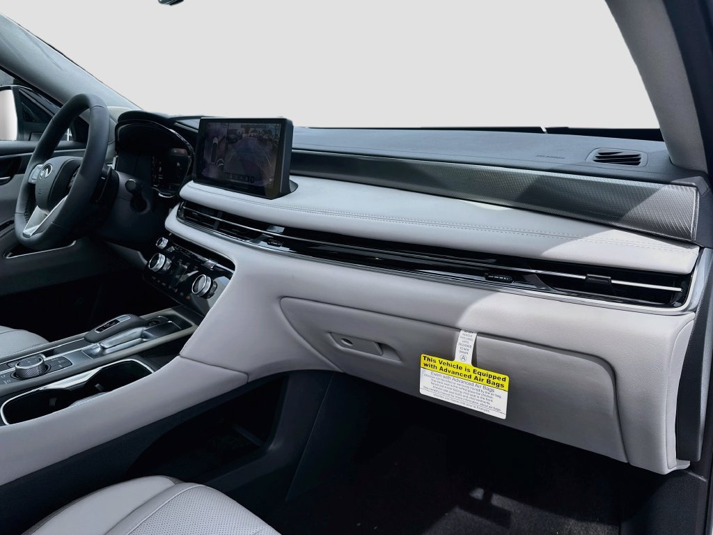 Used 2027 INFINITI QX60 Luxe w/ Cargo Package FWD image 33