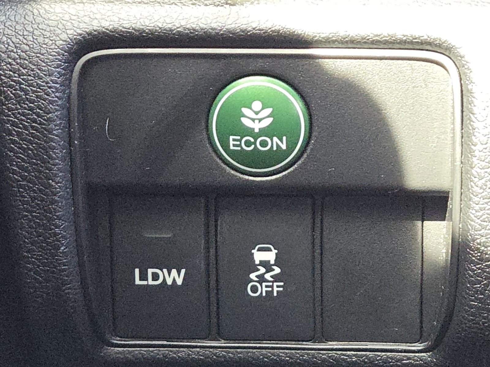 Used 2015 Honda Accord Touring image 9