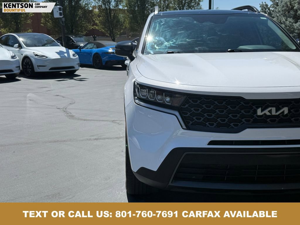 Used 2023 Kia Sorento S w/ Panoramic Sunroof Package AWD/4WD image 13