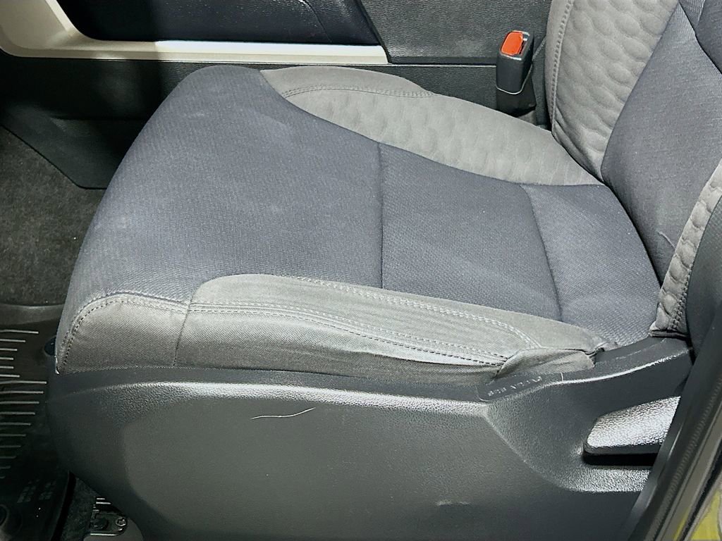 Used 2023 Toyota Tundra SR5 AWD/4WD image 16