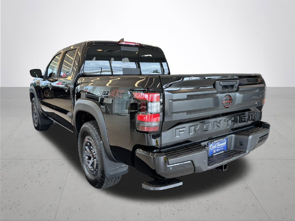 New 2026 Nissan Frontier PRO-4X w/ Tow Package AWD/4WD image 10