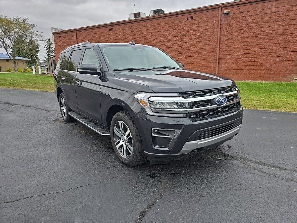 Used 2023 Ford Expedition Limited image 1