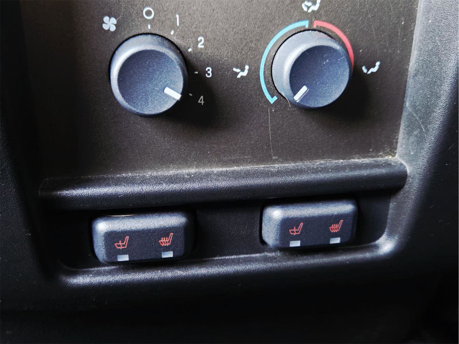 Used 2012 Lincoln Navigator 4WD image 59