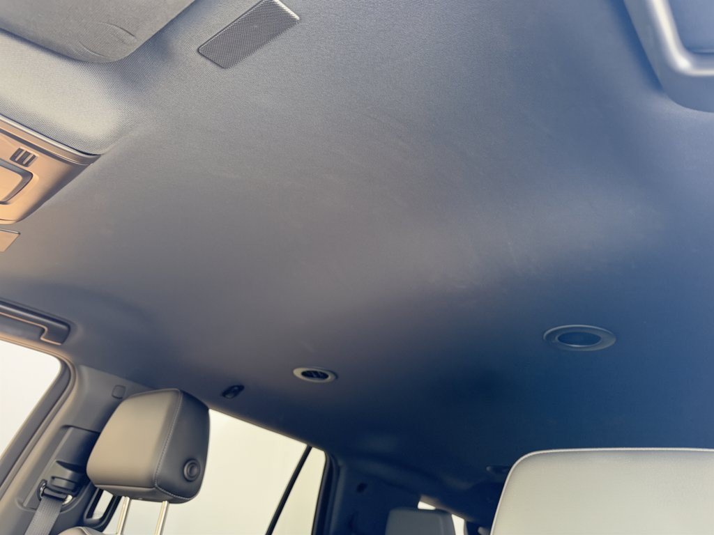 Used 2025 Chevrolet Tahoe LT RWD image 27